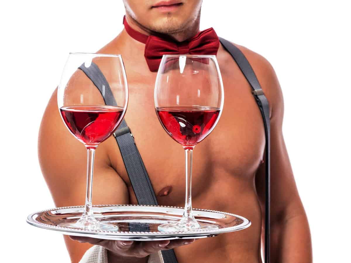 stripter, stripteri, striptér, striptéři