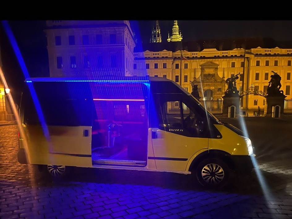 pivní striptýz express